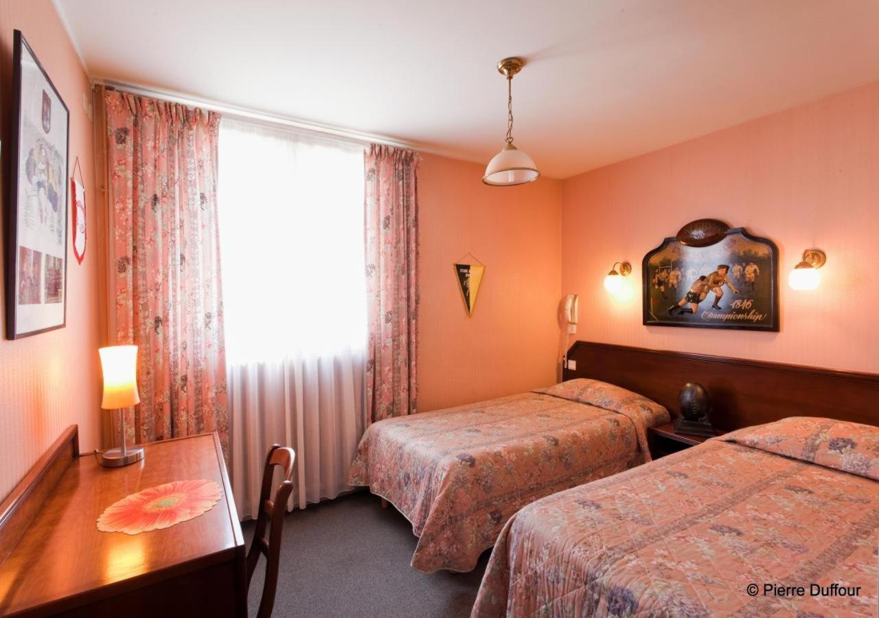 Hotel Le Catala Beaudéan Buitenkant foto